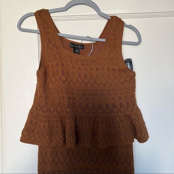 House of Harlow 1960 Brown 2-Piece Crochet Tank Top & Ruffle Hem Maxi Skirt NWT - Picture 2 of 9